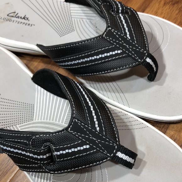 cloudsteppers by clarks flip flops